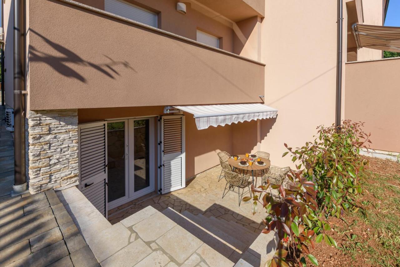 Studio Apartment Mali Medolino Esterno foto
