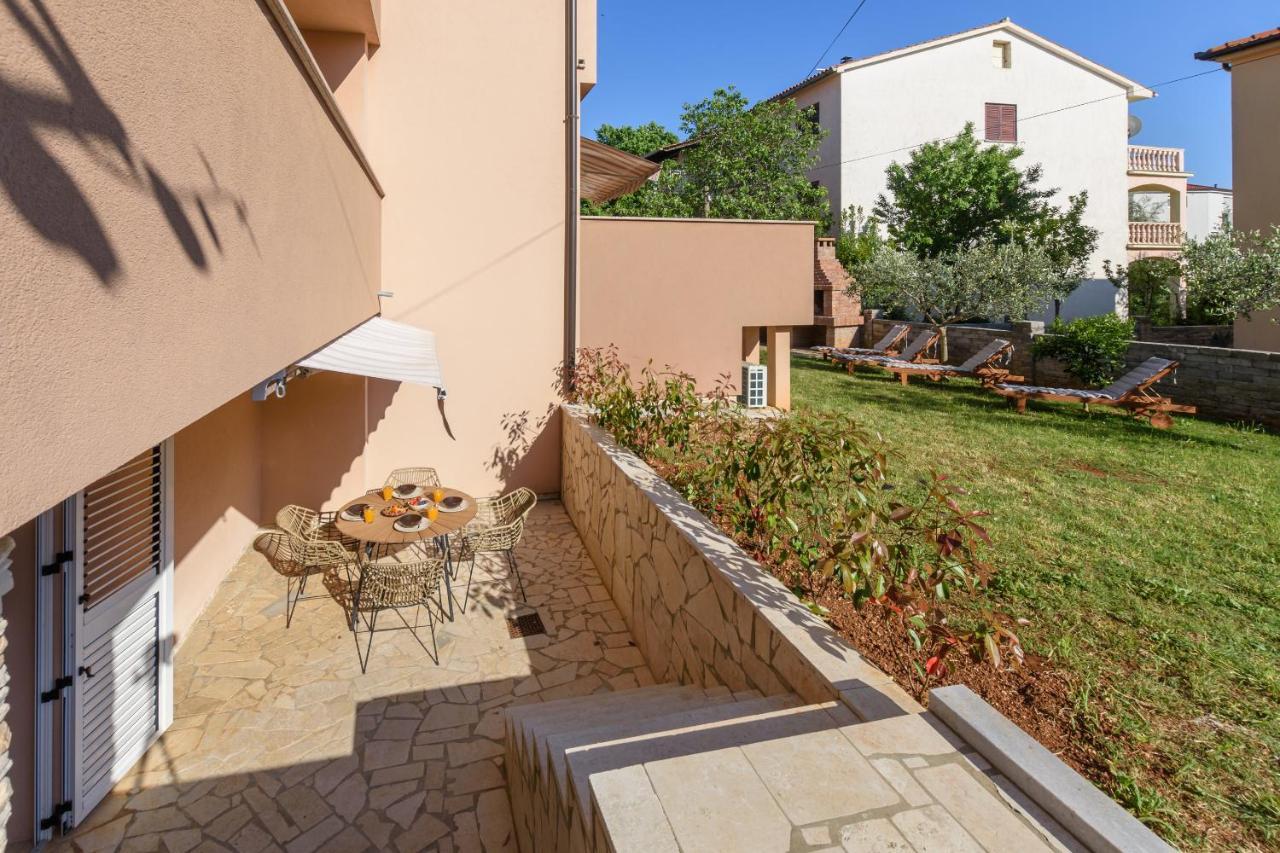 Studio Apartment Mali Medolino Esterno foto
